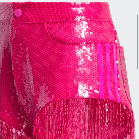 Bey Cozy in these Hot Pink sequin Ivy park x Adidas shorts BNWT 💕 - Picture 3 of 4